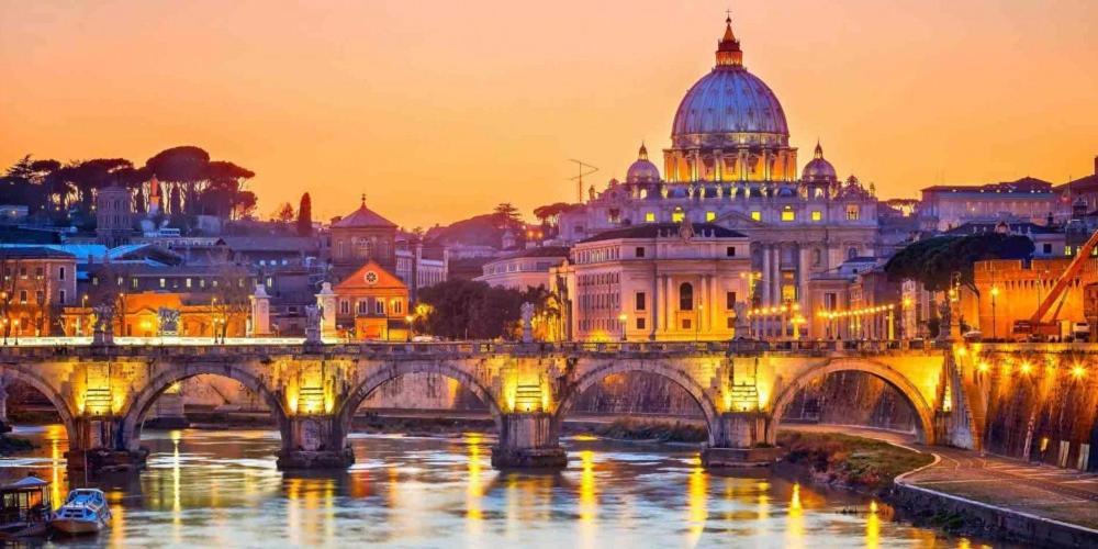 B&B Purple Italy 菲乌米奇诺 外观 照片